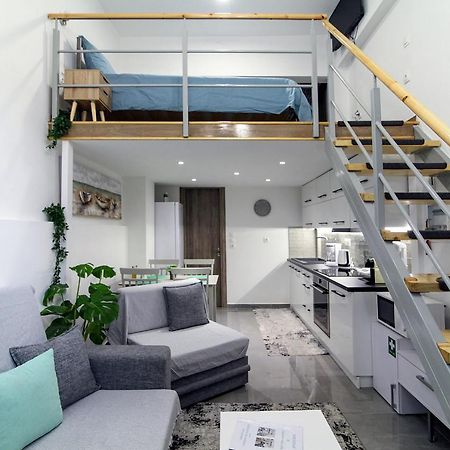 Dimosthenis_Loft1 أثينا المظهر الخارجي الصورة